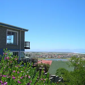 3* Guest house Bluebottle