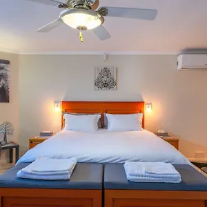  Guest house Pro Moni's